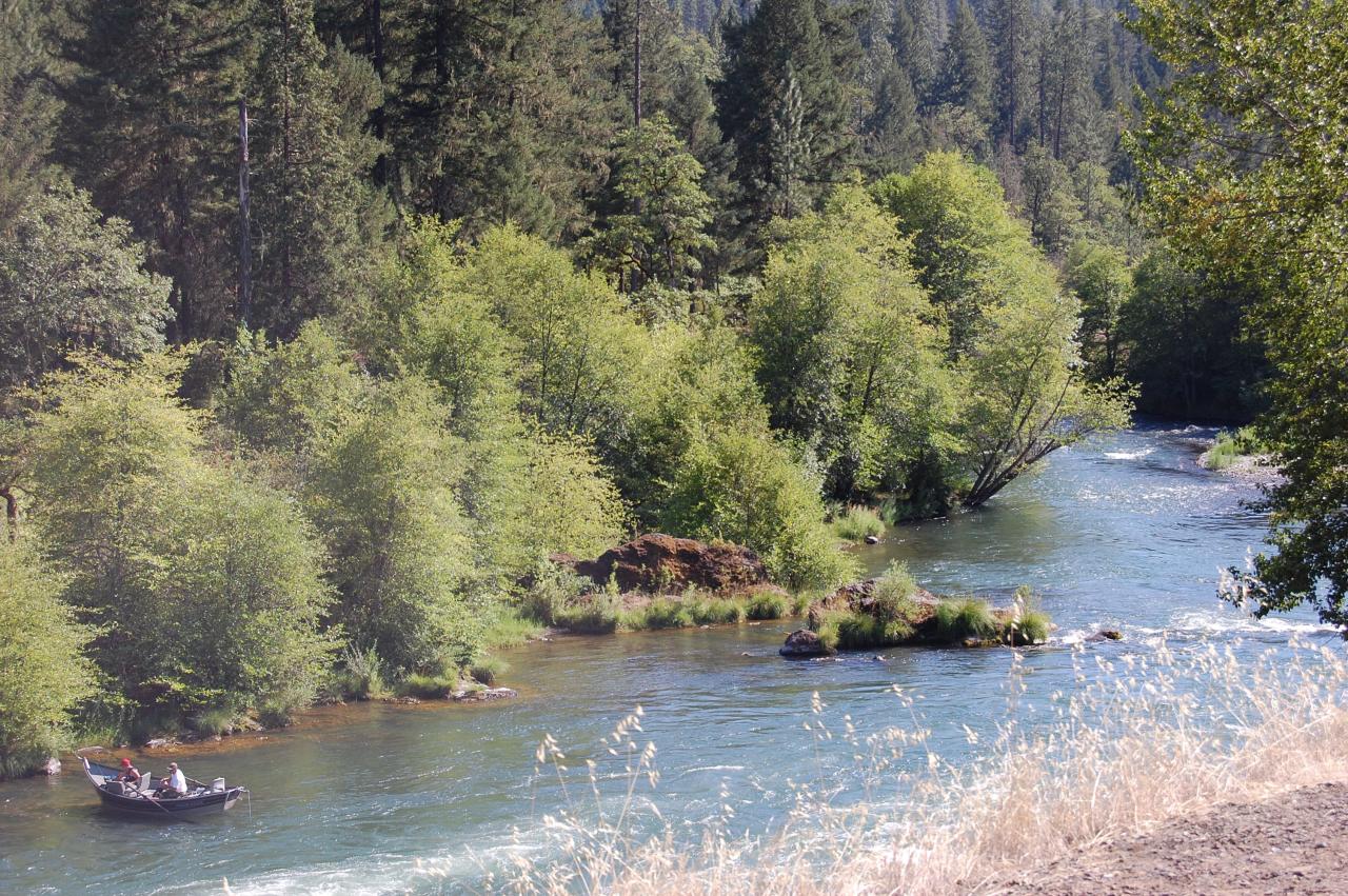 060 Rogue River 4