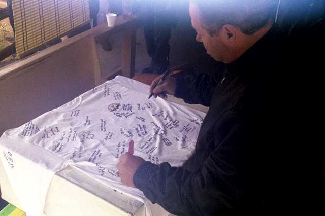ShirtSign 01